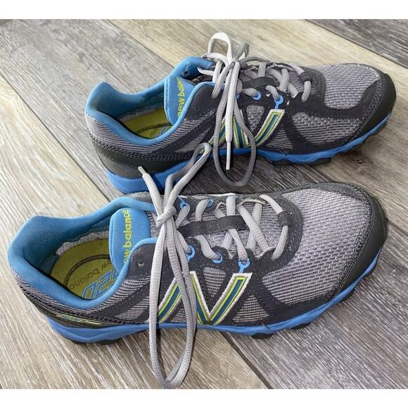 New Balance 520 TRAIL Women’s US Size 8 Running Sneaker Shoes WE520SB1 Gray Blue - Picture 2 of 11